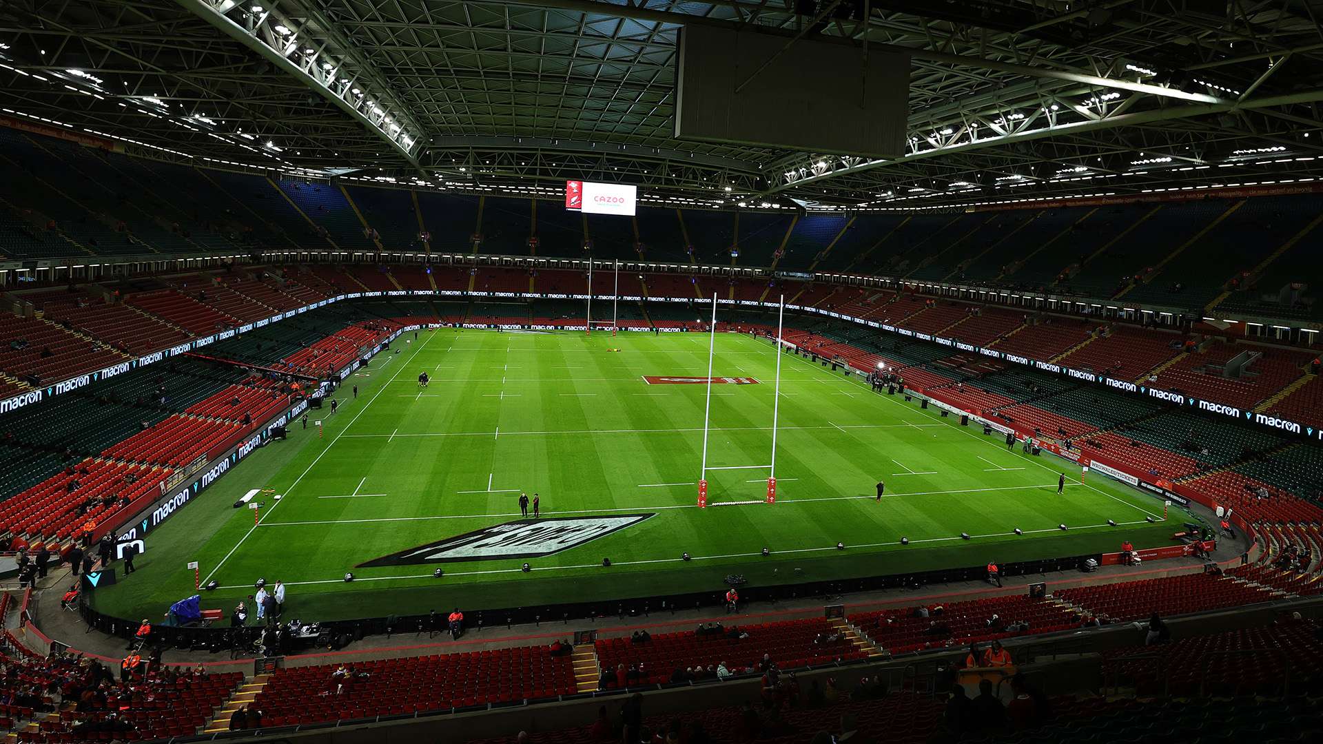 并强调他对 并强调他对